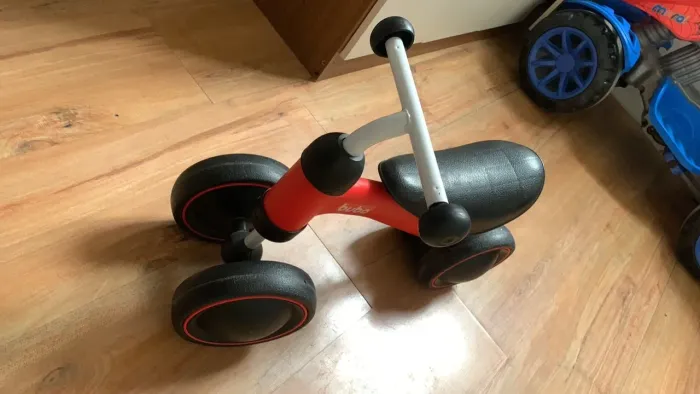Bicicleta de equilibrio