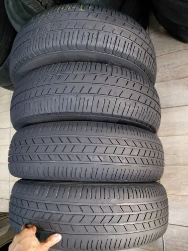 04 Pneus 175/70-14 boa qualidade