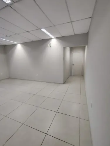 Ponto comercial/Loja/Box para aluguel com 43 metros quadrados