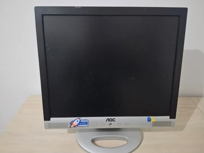 Monitor AOC