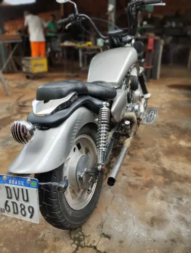 Vendo vblade 250cc customizada