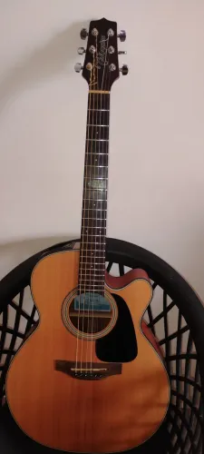 VIOLÃO TAKAMINE SEMI-NOVO, CORDAS DE AÇO