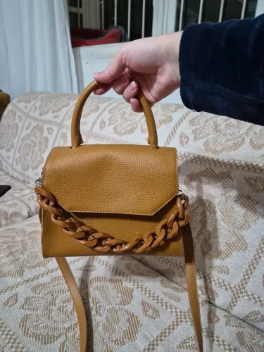 Bolsa Arezzo
