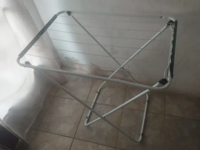 Varal de chão