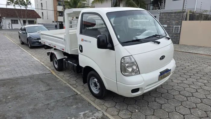 Kia Motors Bongo K-2500 2.5 4X2 TB Diesel 2011