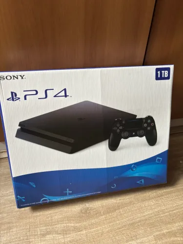 Playstation 4 Slim 1TB LACRADO