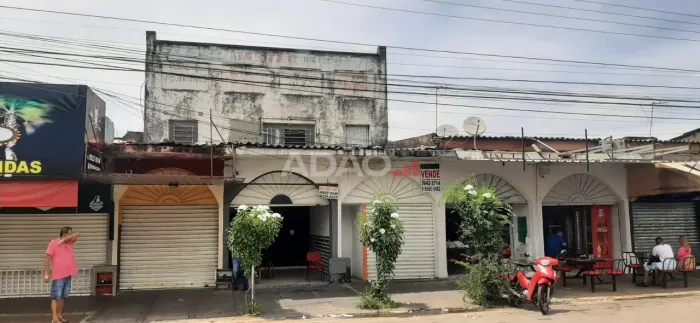 Prédio Comercial 557,80m² ao lado do Super Barão Av. Castelo Branco St. Rodoviário Goiânia