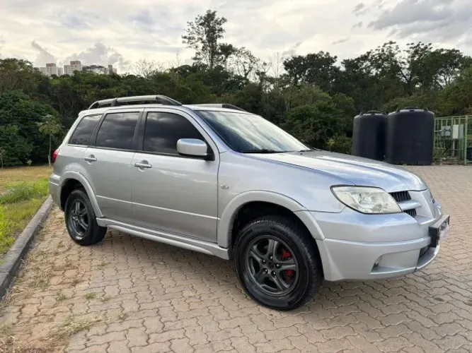 Mitsubishi Airtrek 2.4 16V 163cv/ 136cv 4X4 5P Aut. 2005