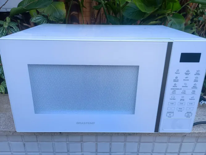 Microondas 34 litros Brastemp
