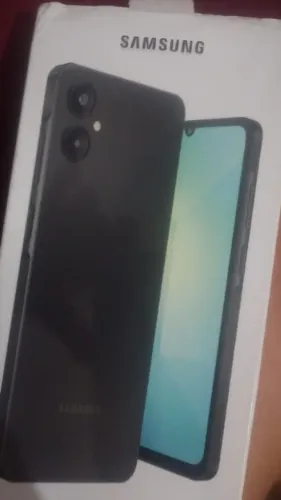 celular novo na caixa