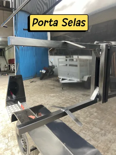 PORTA SELAS PARA REBOQUE CAVALO