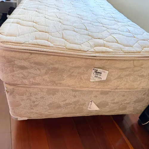 Cama box