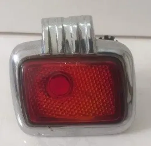 Lanterna traseira Ford 48 (Porca gorda)