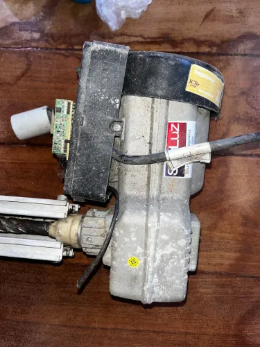 Portão eletrônico para garagem