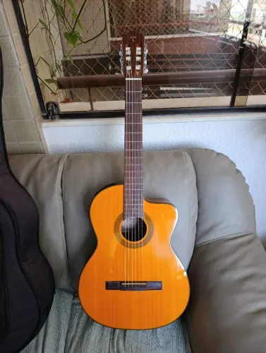 Violão Takamine Nylon GC1CE