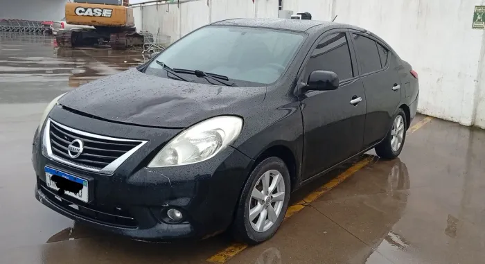 Nissan Versa SL 1.6 16V Flex Fuel 4P Mec. 2013