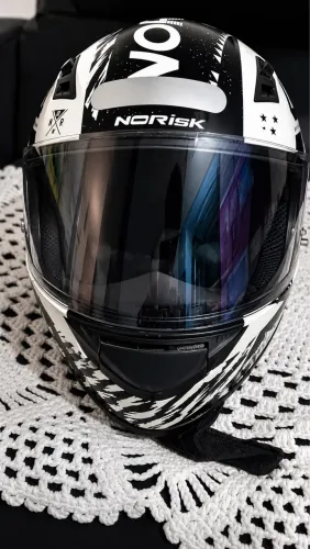 Capacete NORISK TORRO PARA IR LOGO