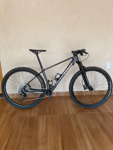 Bike Sense Impact Carbon Pro
