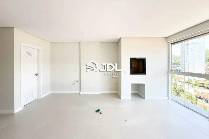 Apartamento à venda no bairro Velha