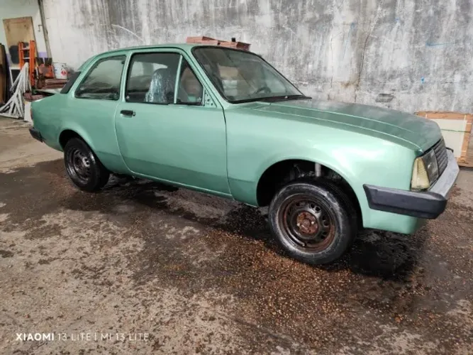 CHEVETTE 1992 EM FASE FINAL DE REFORMA