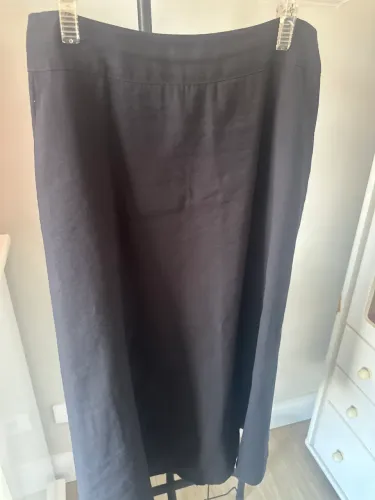 Conjunto saia modelo Evasê e colete tam M 