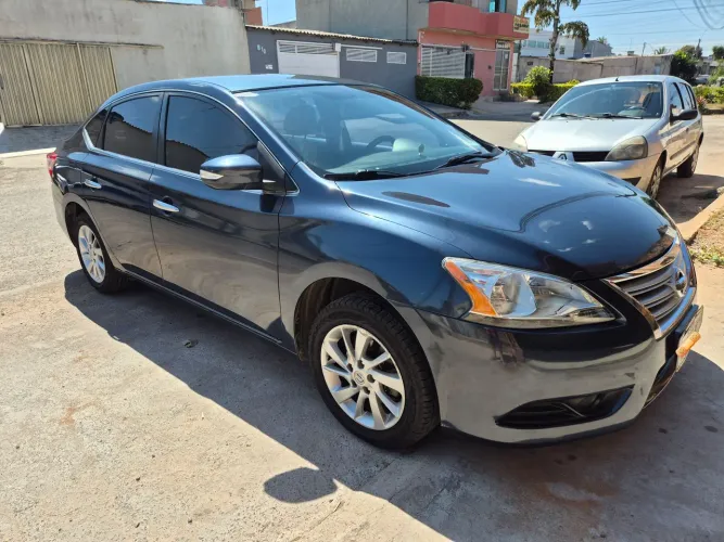 Nissan Sentra SV 2.0 Flexstart 16V Aut. 2015