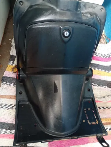 Suporte da Burgman porta luvas 