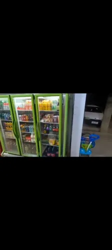 Freezer expositor