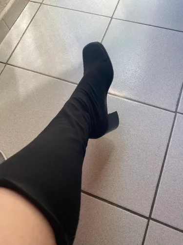 Bota estilo sock boot(bota meia)
