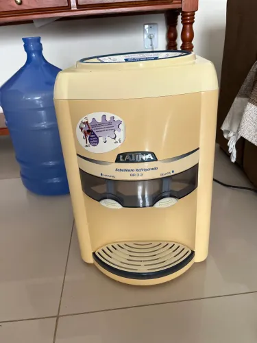Bebedouro refrigerado 