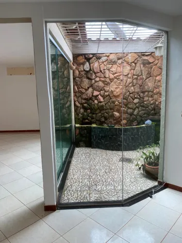 Aluga-se casa no condomínio RK em Sobradinho
