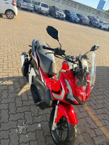 ADV 2023 IMPECÁVEL E 3 MIL KM RODADOS
