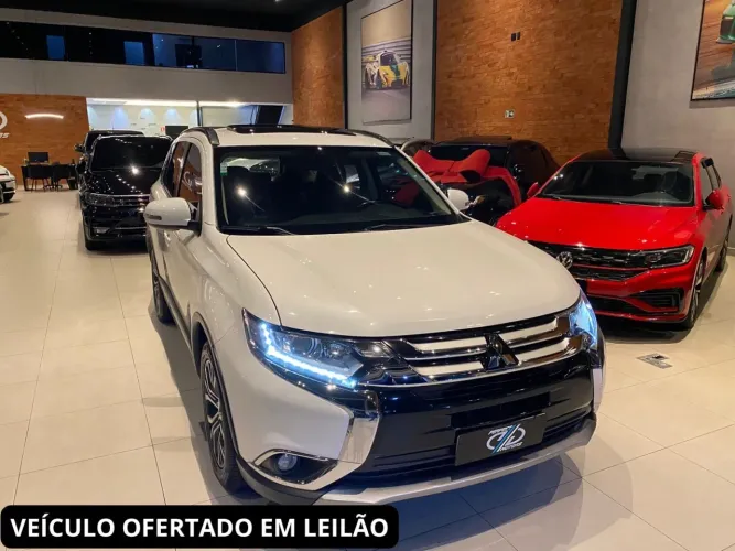 Mitsubishi Outlander Comfort 2.0 16V Aut. 2016
