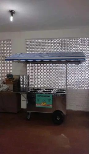 Carro utilitário para comercio de caldinho, sopa e alimentos diversos.