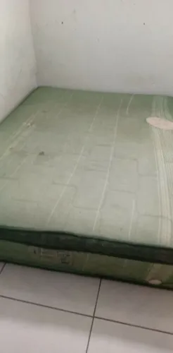 Vendo colchão de mola