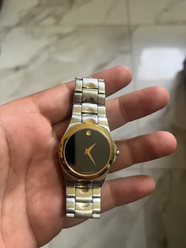 Relógio Movado Série L7749 24mm