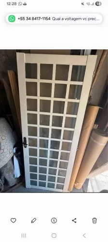Vendo porta de ferro 2.10 por 80