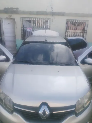 Renault Logan Expres. Easyr Hi-flex 1.6 8V 2016