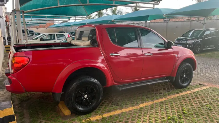Mitsubishi L200 Triton HPE 3.2 CD TB Int.diesel AUT 2009