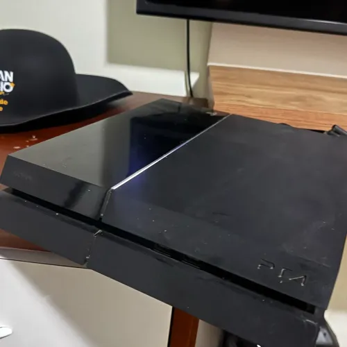 PS 4 PlayStation 4 com dois controles s fio e jogos originais 