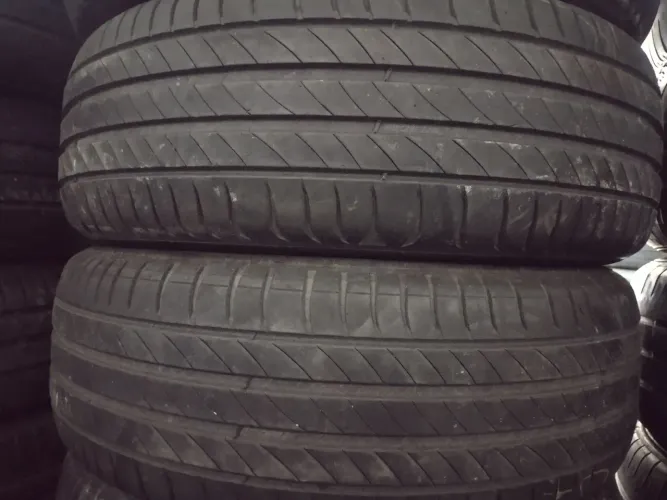 Pneus 185/60/15 Michelin
