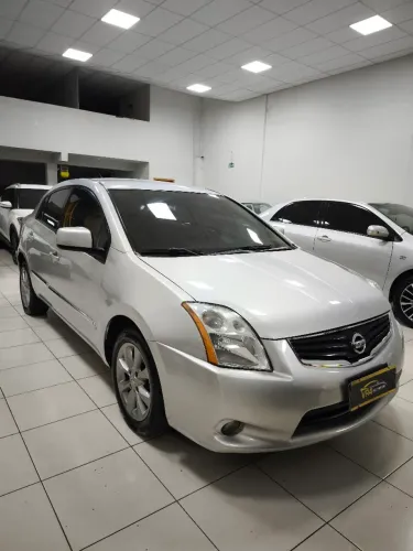 Nissan Sentra S 2.0/ 2.0 Flex Fuel 16V Aut. 2013