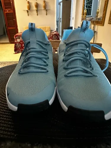Tênis Nike Free Metcon 6 Masculino - Azul Claro