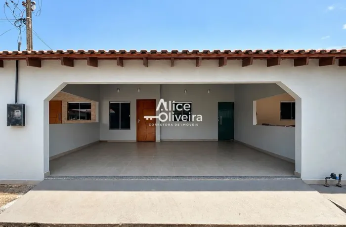 Casa de Condomínio à Venda com 2 quartos, 1 banheiro, 2 vagas por R$ 350.000