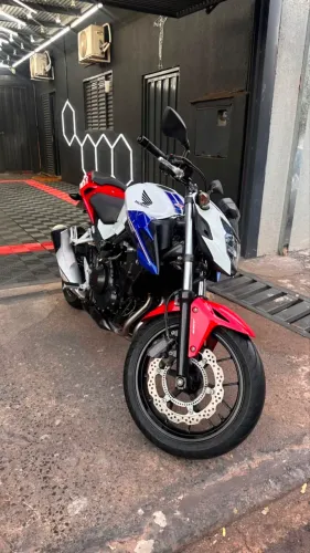 Cb500 f capitão América