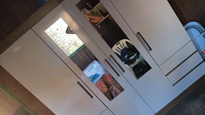 Vende-se guarda roupa 