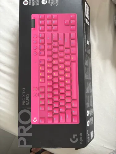 Teclado Logitech pro x tkl rapid rosa