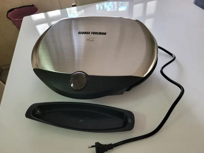 George foreman grill em perfeito estado 