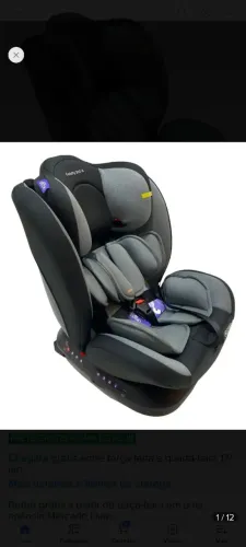 Cadeirinha de viajar no carro com criança.