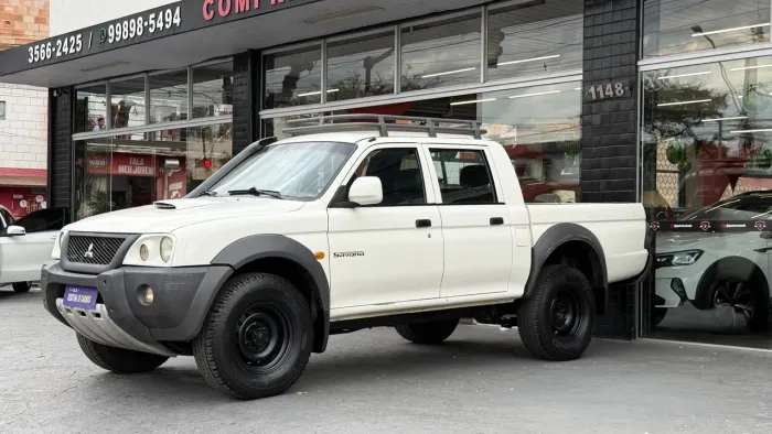 Mitsubishi L200 Outdoor GLS 2.5 4X4 CD TDI Diesel 2010
